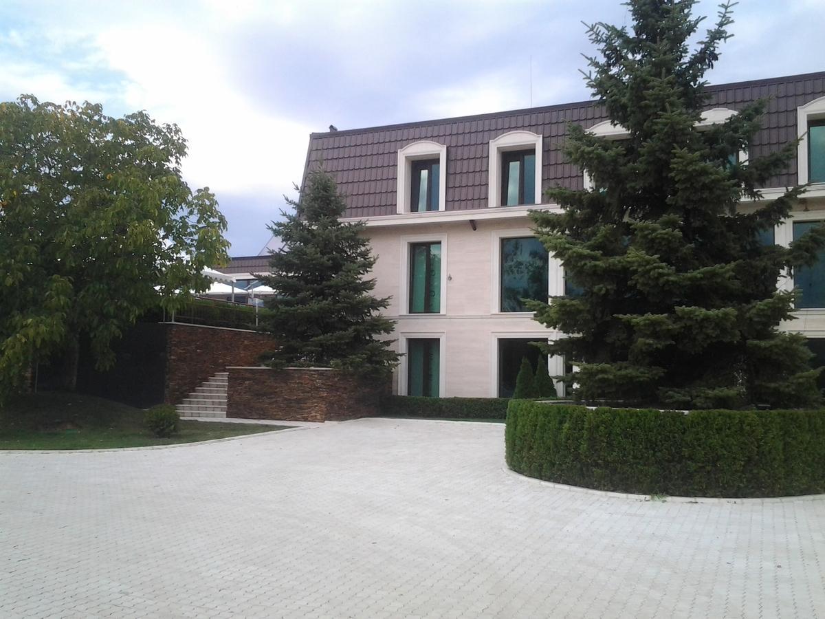 Hotel Villa Ekaterina Vakarel Buitenkant foto