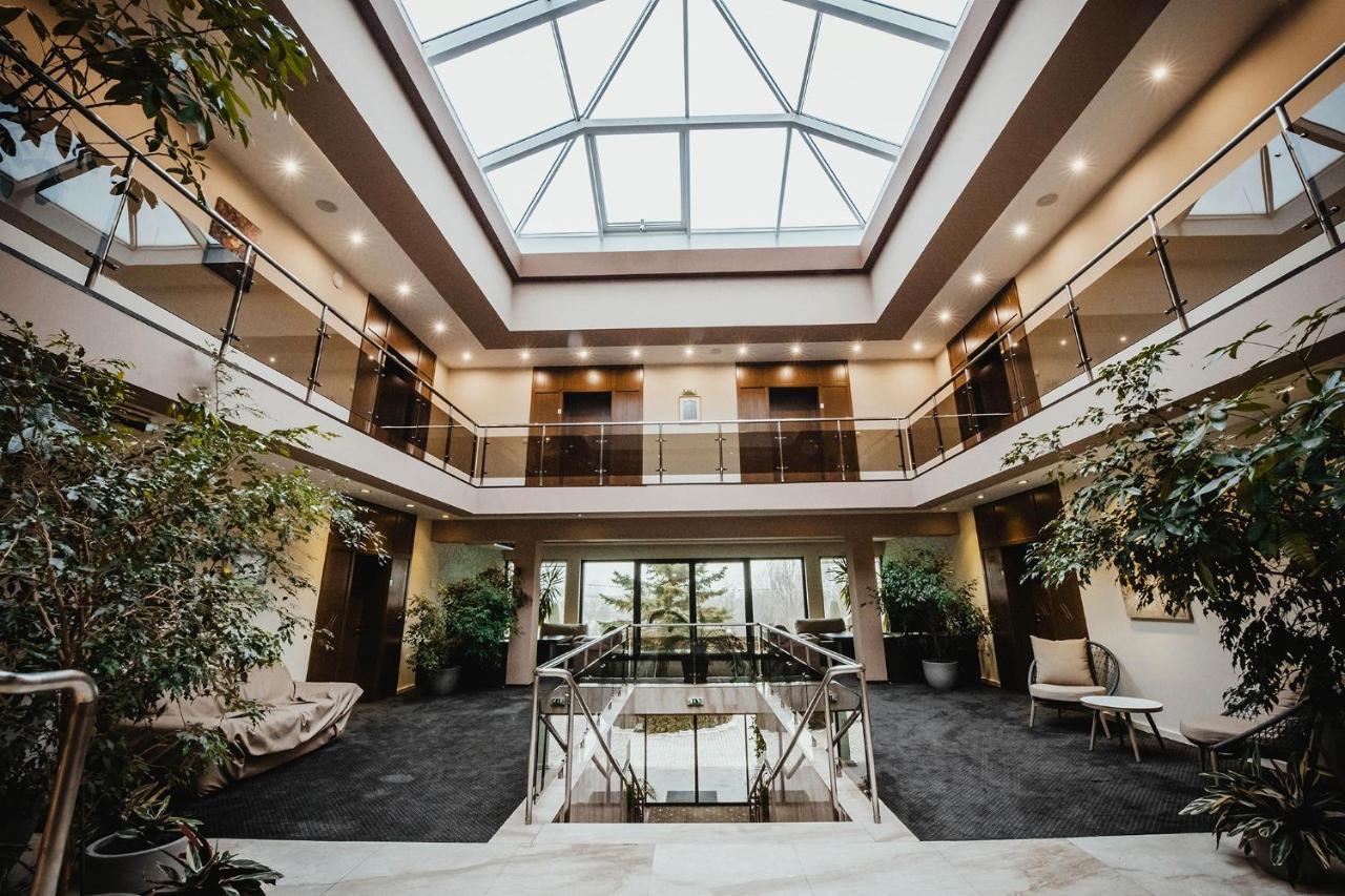Hotel Villa Ekaterina Vakarel Buitenkant foto