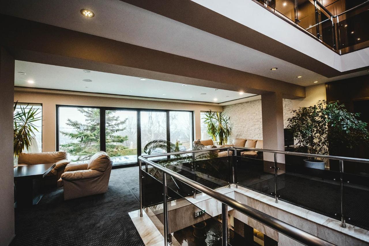 Hotel Villa Ekaterina Vakarel Buitenkant foto